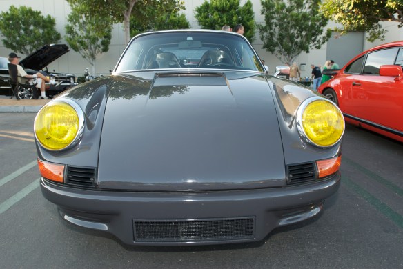 Porsche 911 RSR front shot, cars & coffee, yellow headlights