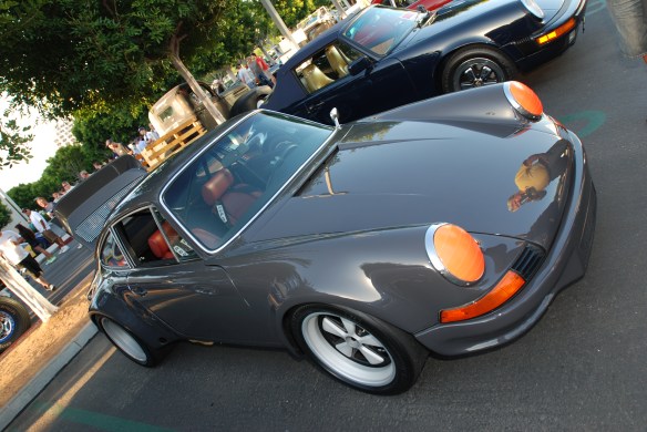 reflections, gray Porsche 911RSR, cars & coffee