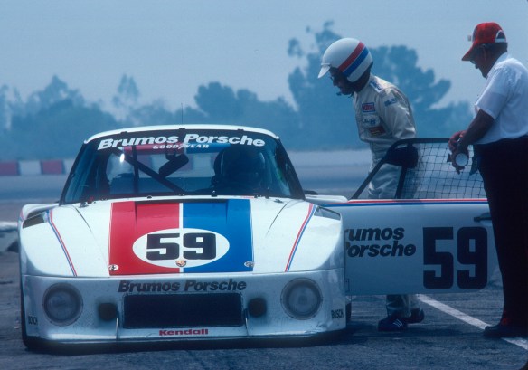 Brumos  935,Peter  Gregg &  Al Holbert _Apr80