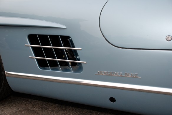 Mercedes Benz 300SL gullwing, reflection series, cars & coffee,Irvine_2011 Mercedes Benz 300SL gullwing, reflection series, cars & coffee,Irvine_2011