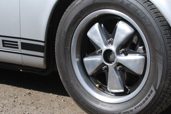 1968 911L_scotchbrite finished wheel_Porsche corral parking_Rennsport Reunion 4_10/16/11
