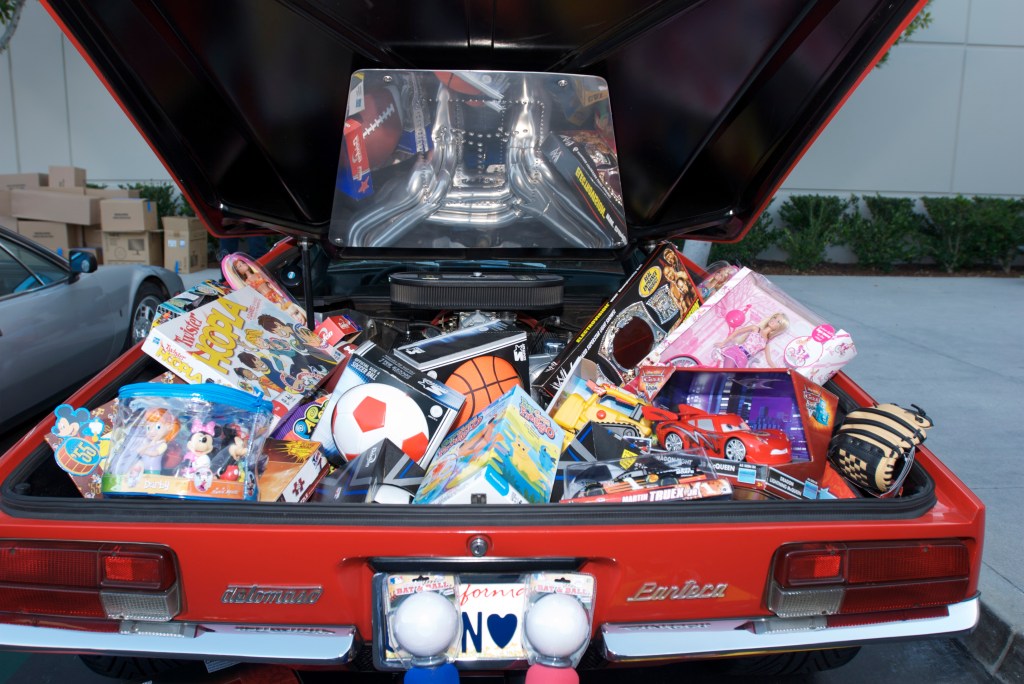 Pantera Club with presents for Toys for Tots drive_Cars&Coffee / Irvine_12/3/11