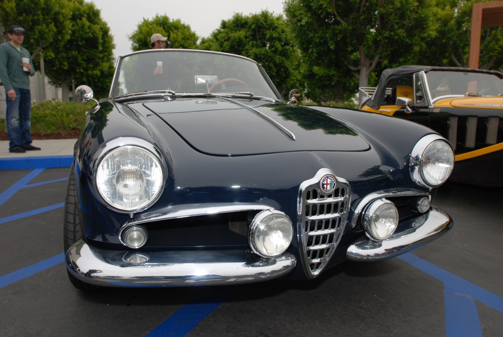 Dark blue Alfa Romeo roadster_Cars&Coffee/Irvine_2011