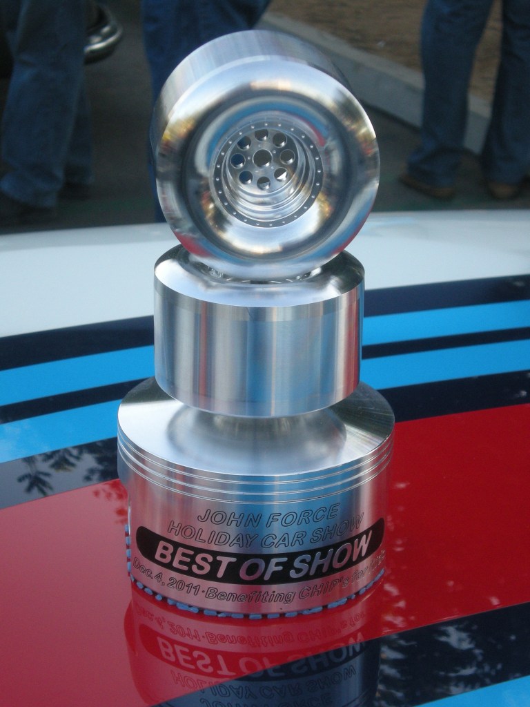 White 1970 Porsche 911 w/Martini stripes & trophy_Cars&Coffee/Irvine_12/10/11 White 1970 Porsche 911 w/Martini stripes & trophy_Cars&Coffee/Irvine_12/10/11