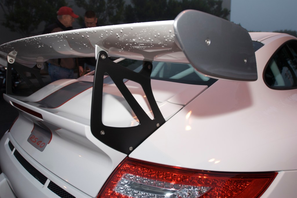 White 2011 Porsche GT3RS 4.0_Rear wing strut_Cars&Coffee/Irvine_12/31/11