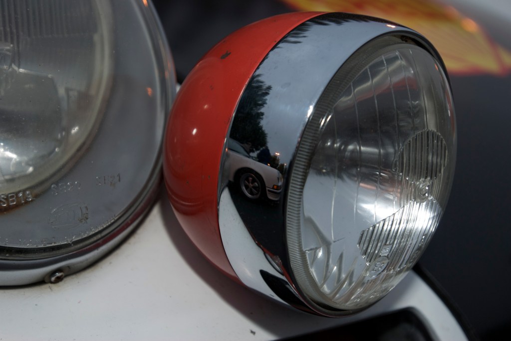 Porsche 911GT_ driving light w/ reflections_Cars&Coffee/Irvine_1/7/12