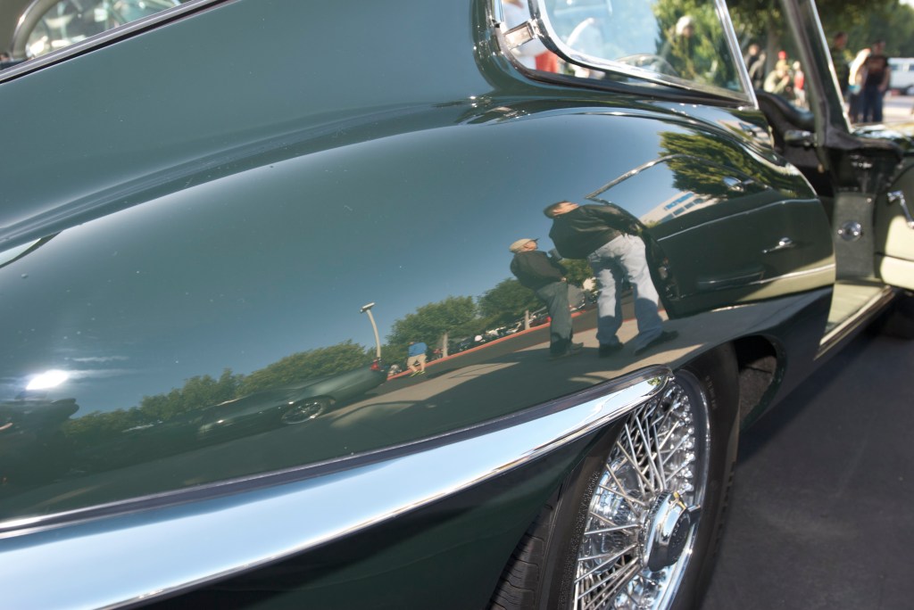 Jaguar E type 4.2 coupe_fender reflection_Cars&Coffee/Irvine_12/31/11 