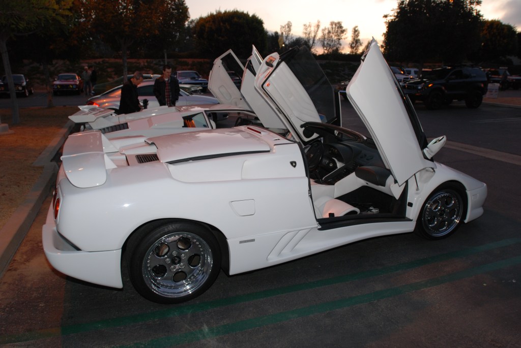 2 White Lamborghinis_Diablo VT roadster and Countach 5000 S_Cars&Coffee/Irvine_2/18/12