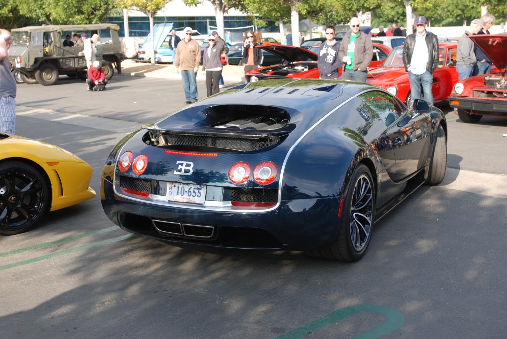 Blue carbon fiber Bugatti Veyron Super Sport_Cars&Coffee/Irvine_2/25/12 Blue carbon fiber Bugatti Veyron Super Sport_Cars&Coffee/Irvine_2/25/12