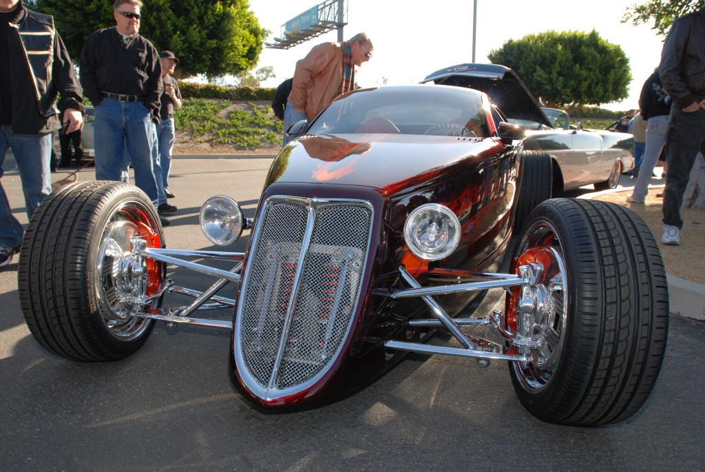 Chip Foose_HemiSFear_ front view_Cars&Coffee/Irvine_3/10/12
