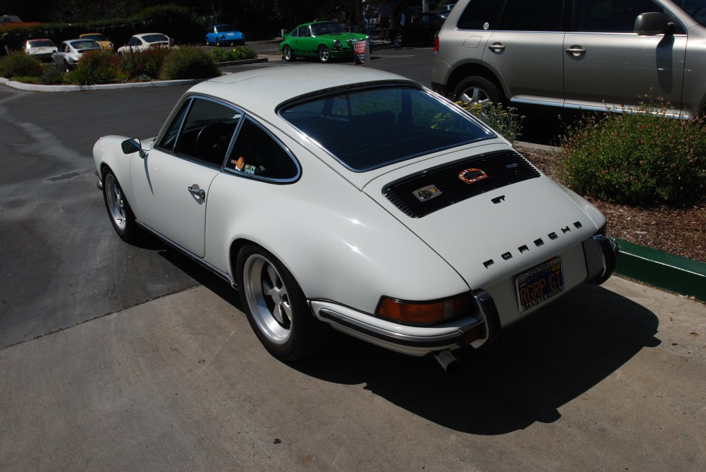 White 1972 911GT_3/4 rear view_RGruppe Solvang Treffen _May 5, 2012