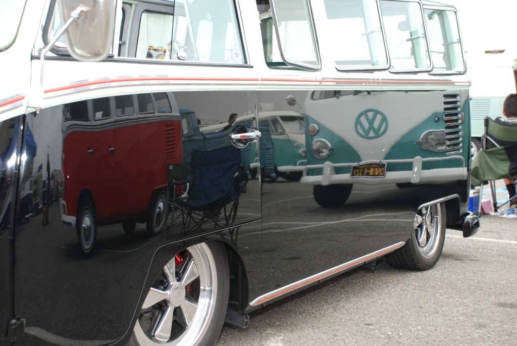 VW type II transporter  _Two- toned bus_lite mint green and black_Side panel reflections_The 2012 O.C.T.O  show_June 9, 2012
