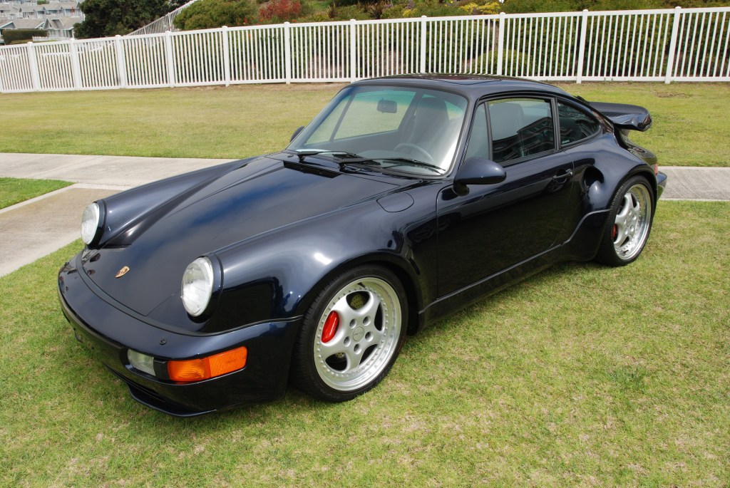 356 Registry_ dark blue Porsche 964 Turbo S_3/4 front view w/reflections_Dana Point concours _July 15, 2012