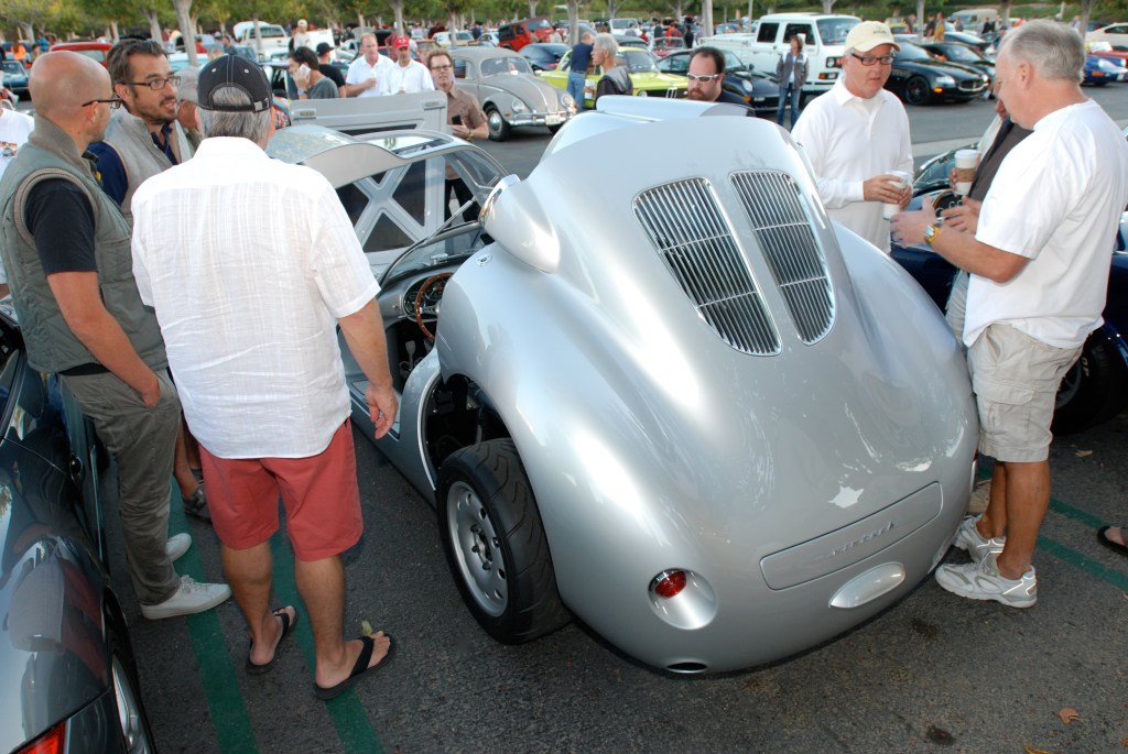 silver Vintech P-550 tribute_3/4 rear view, rear deck_Cars&Coffee/Irvine_September 1, 2012