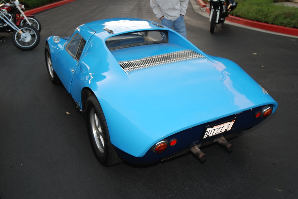 Blue 1964 Porsche 904 Carrera GTS_3/4 left rear view& reflections_Cars&Coffee_September 29, 2012