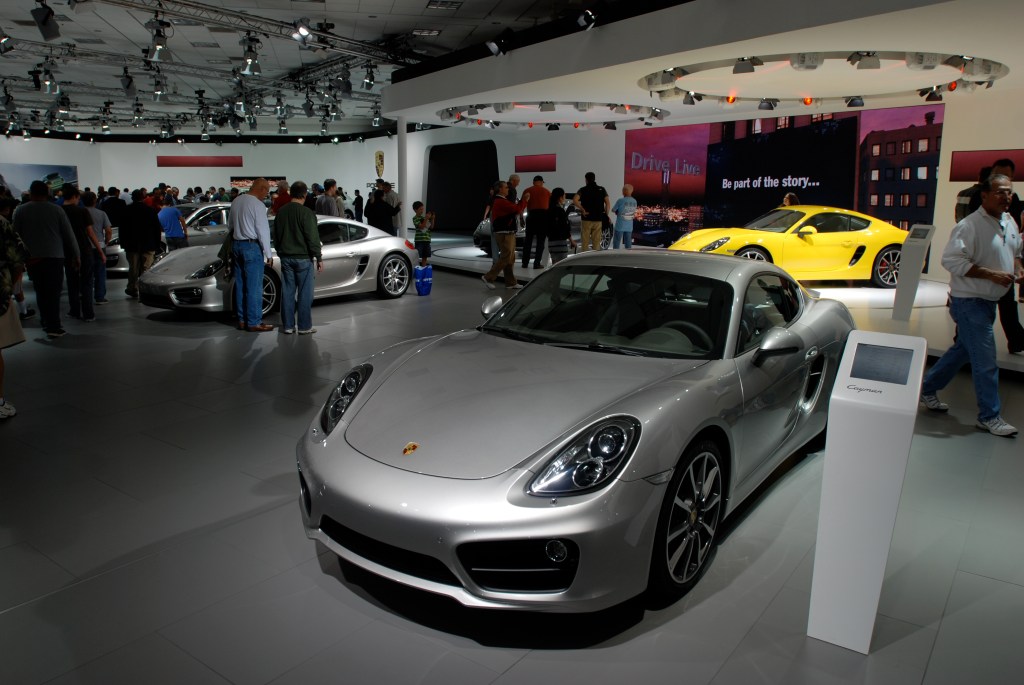 Panoramic overview of Porsche exhibit_ Caymen display_LA Auto Show_December 1, 2012 DSC_0018