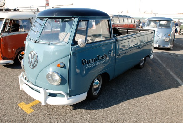 DunnTech Motorsports Dove Blue single cab _OCTO 2013 Winter show_February 23, 2013