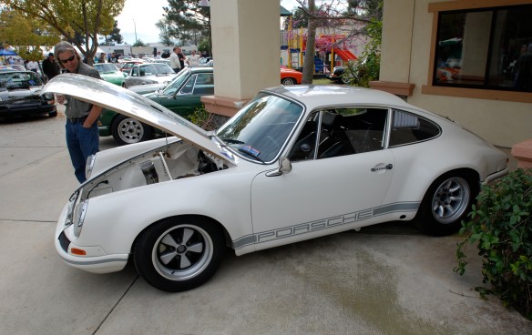 Grand prix white w/gray stripes_1972 Porsche  911 ST recreation_drivers side view_Phoenix club all Porsche Swap & Display_3/03/13