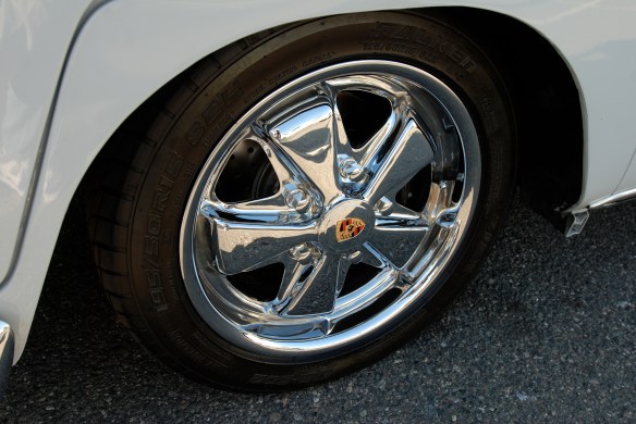 1966 Two toned blue & cream white Type 2_Polished Porsche alloy wheel_ OCTO 2013 Winter show_February 23, 2013