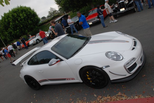 White Porsche GT3RS4.0_angled, 3/4 front view_cars&coffee_ July 13, 2013