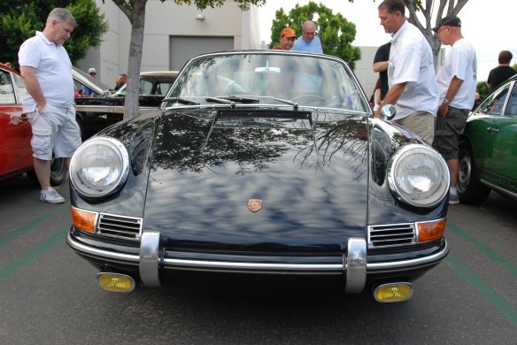 1966 DunkelBlau 911 coupe_ front view w/ reflections_Cars&Coffee_August 31, 2013