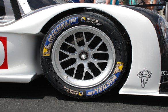 Porsche boutique_fan stop_LMP1, 919 Hybrid_front wheel & tire detail__village infield_Le Mans24_June 14, 2014