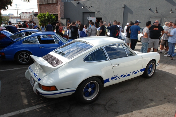 white with blue accents_1973 Porsche 911 Carrera RS_3/4 rear side view_ Luftgekuhlt event_Sunday September 7, 2014