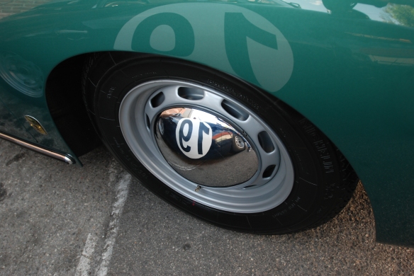 Green Porsche 356 with fender and hubcap reflections_ Luftgekuhlt event_Sunday September 7, 2014