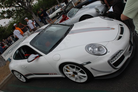 White 2011 Porsche GT3 RS4.0_3/4 front view_cars&coffee_August 2014